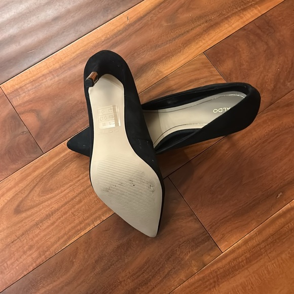 High heels - Picture 3 of 4